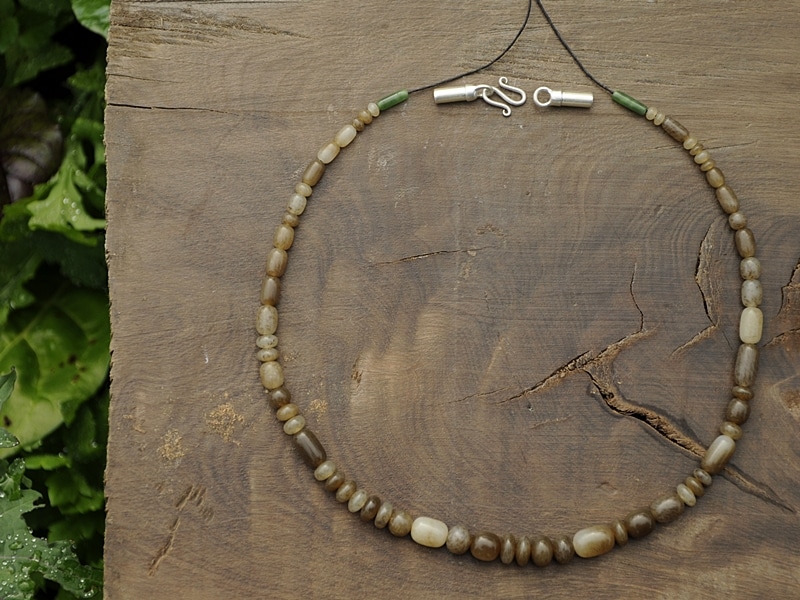 brown jade beads