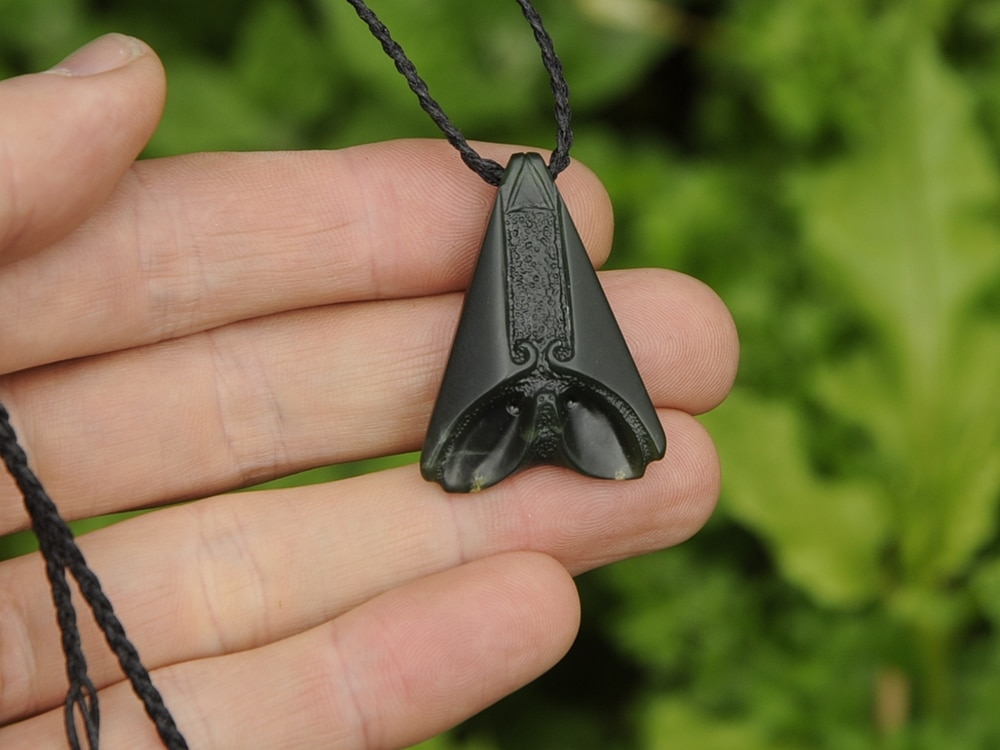 Pounamu pekapeka / bat — A Carved Piece Pounamu