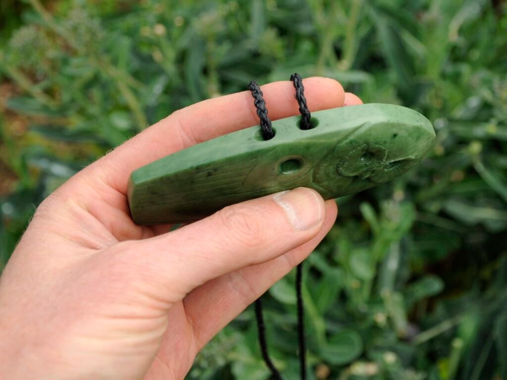 pounamu ruru