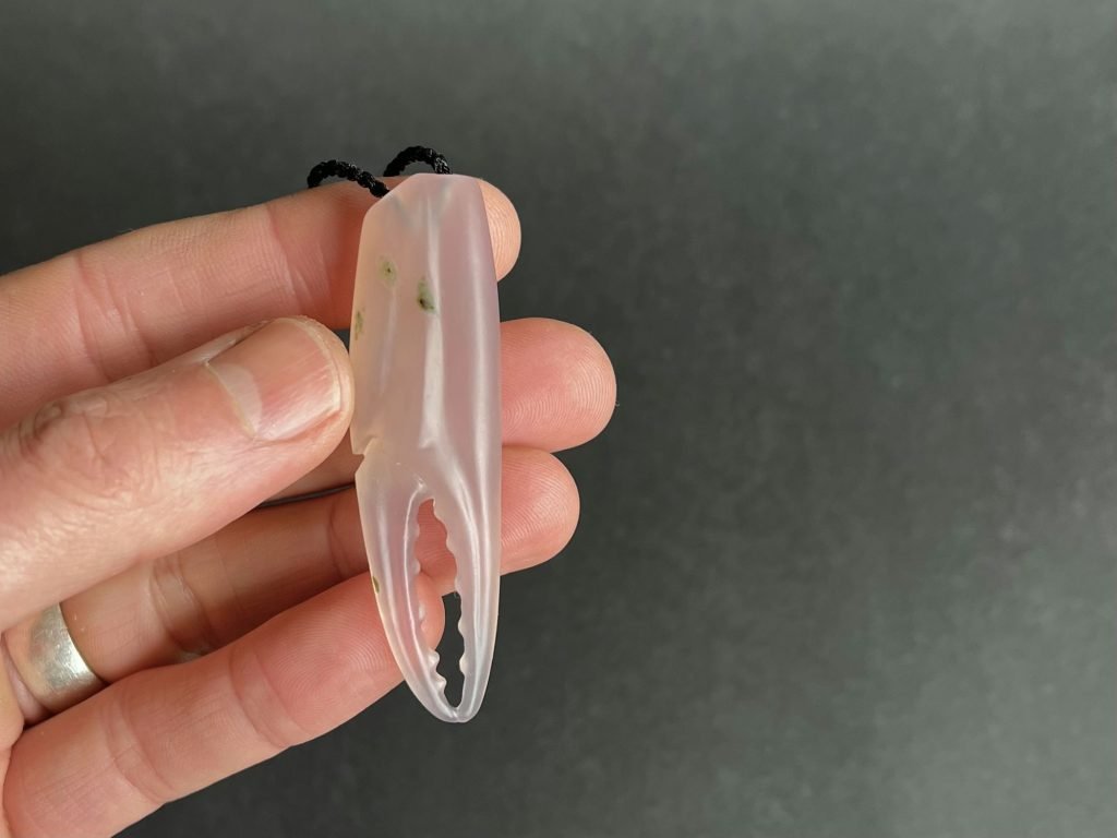 agate crab claw