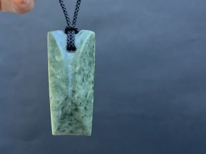 pounamu toki