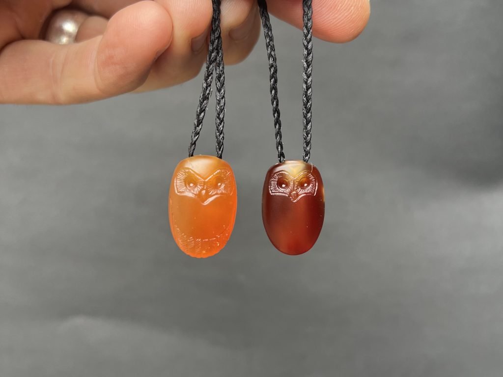 carnelian ruru