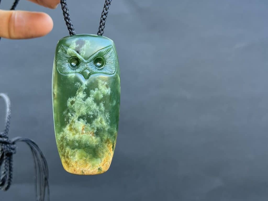 flower pounamu ruru
