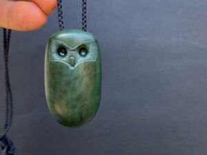 pounamu ruru