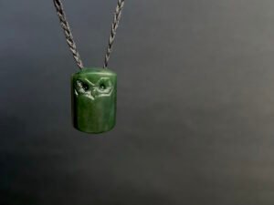pounamu ruru